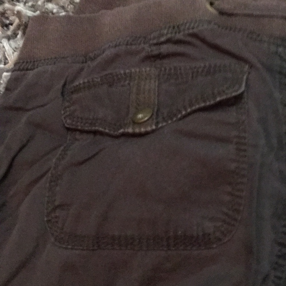 Capris - Picture 3 of 3